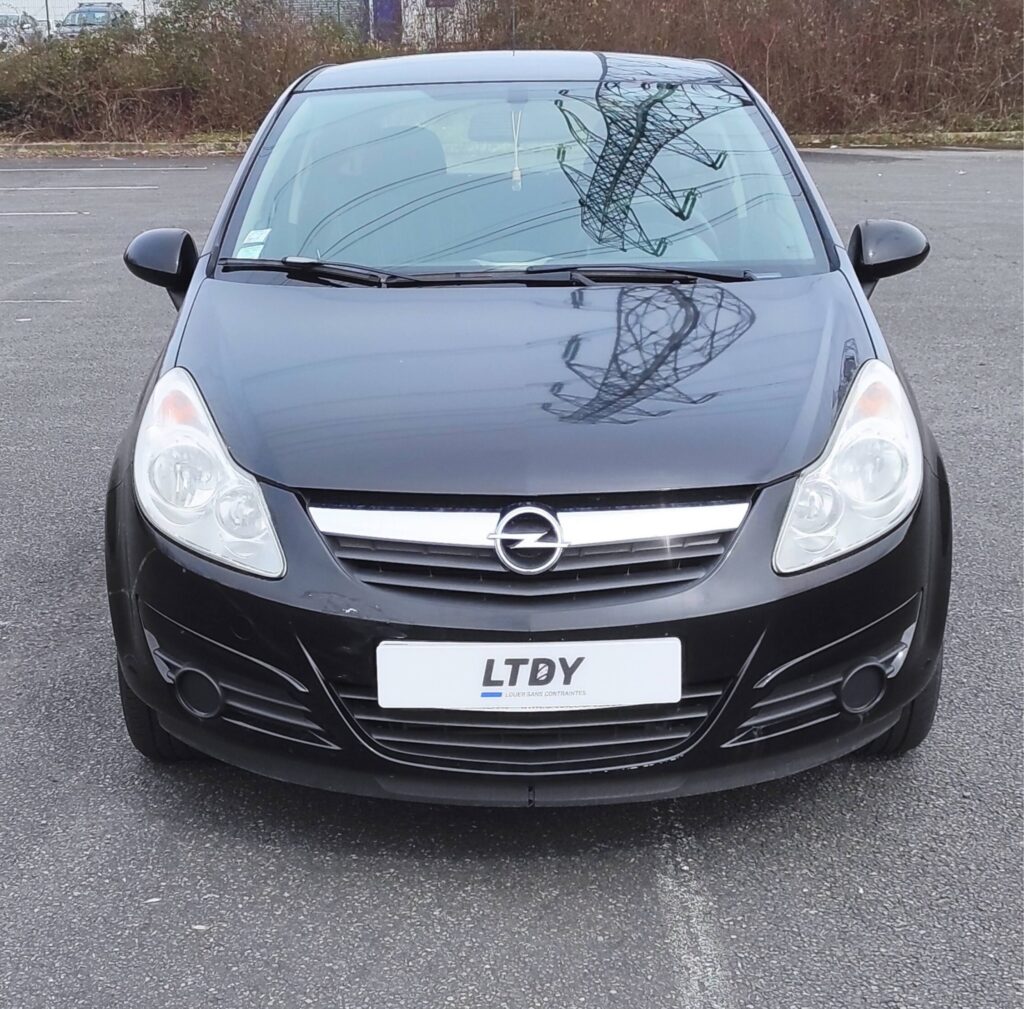 Opel Corsa - vue de face - LTDY - Ventes